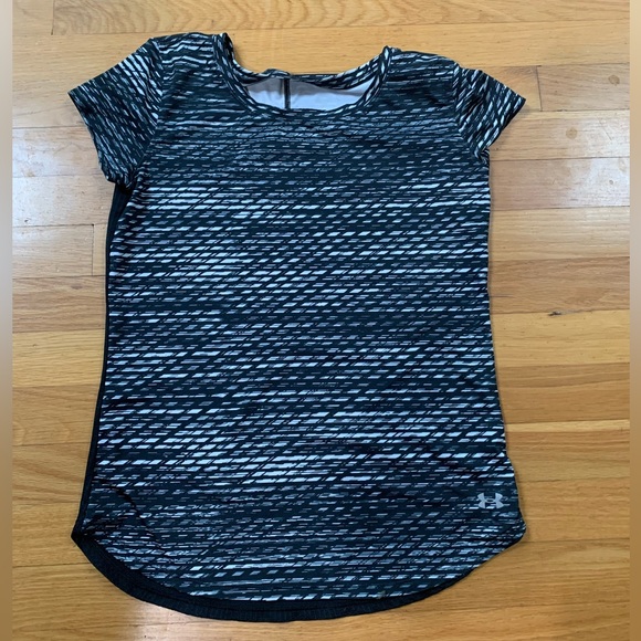 Under Armour grey tshirt - Picture 1 of 4